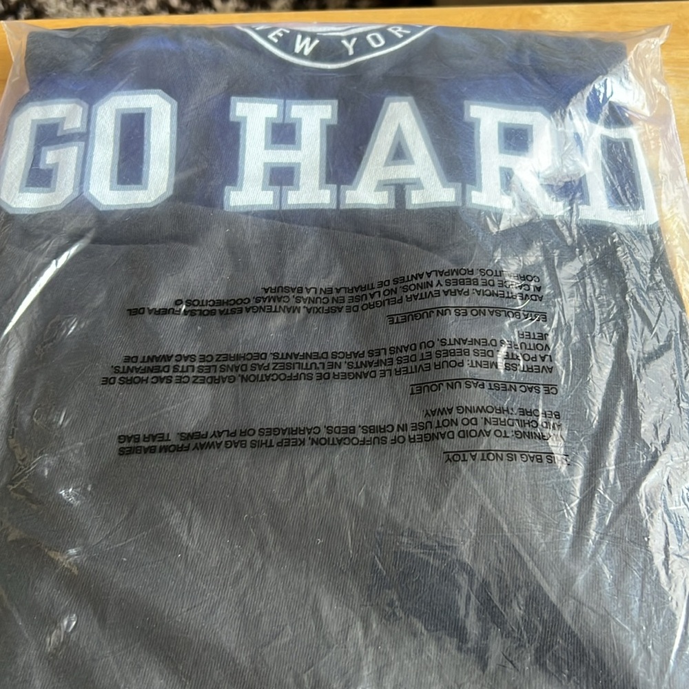 Brooklyn Nets Black t shirt 6 X 100% cotton - Picture 2 of 4